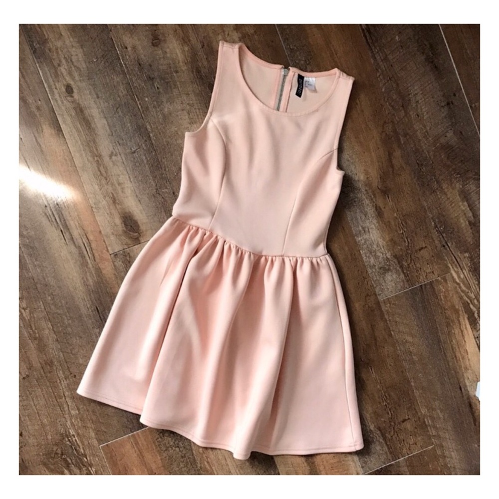 H&M DIVIDED Baby Pink Mini Skater Dress- Size 4